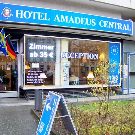 Hotel Amadeus Central-3